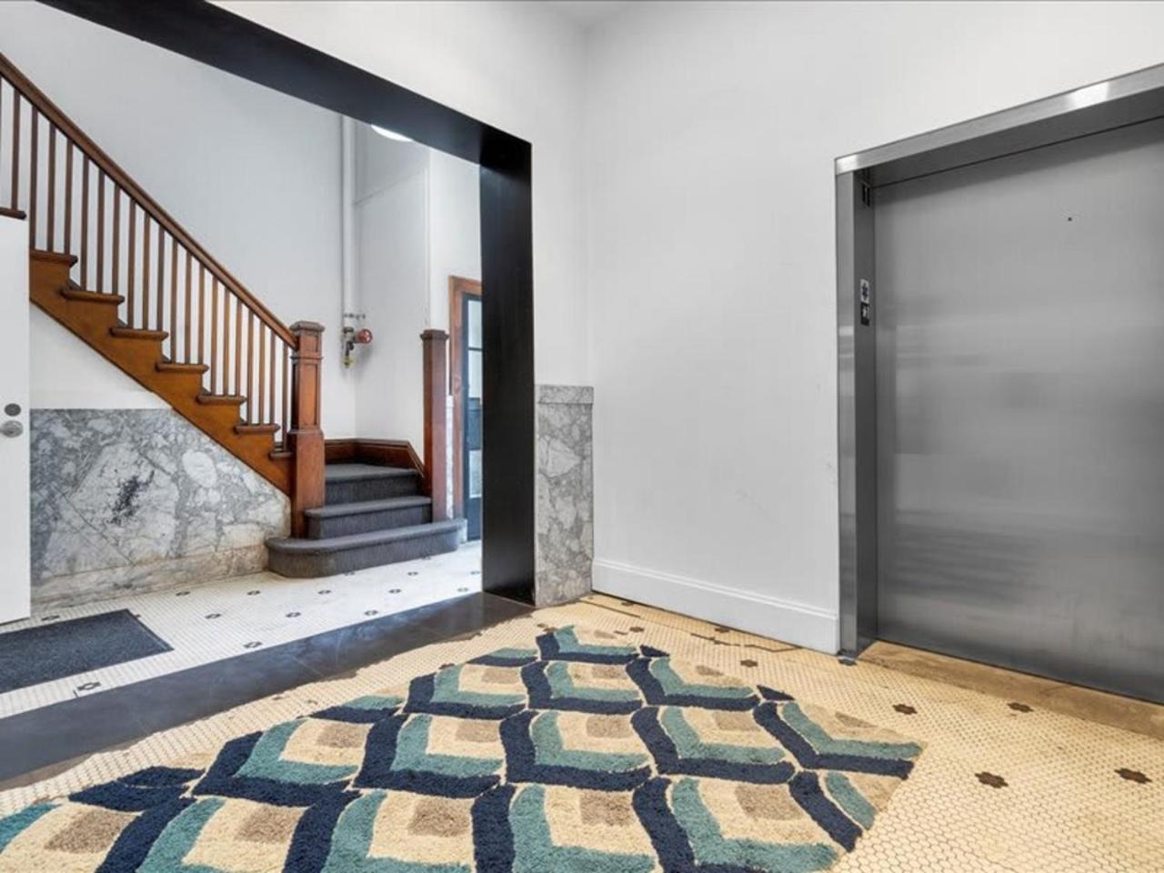 Quiet 1 Bed Studio Heart Of Downtown Des Moines Esterno foto